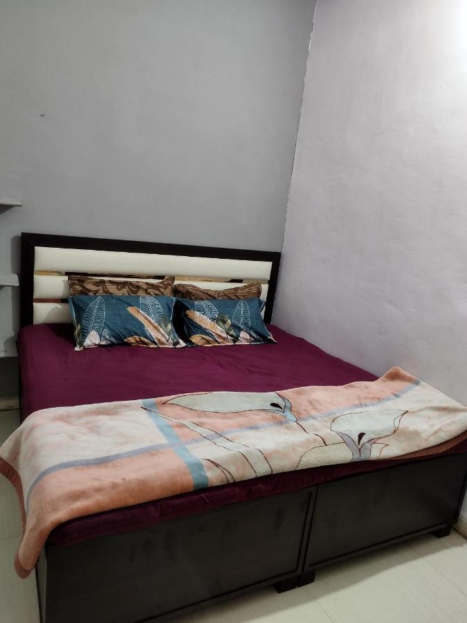 Kalpeshwar Homestay Ujjain Extérieur photo
